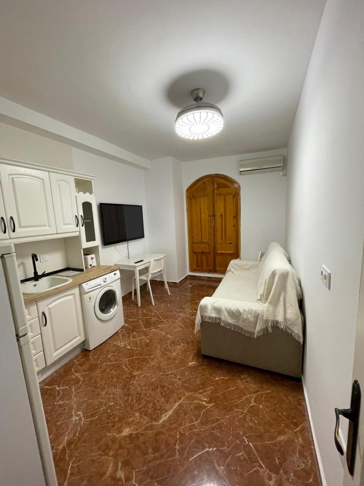 Bernardo Lopez Con Opcion A Parking Appartement Jaén Buitenkant foto
